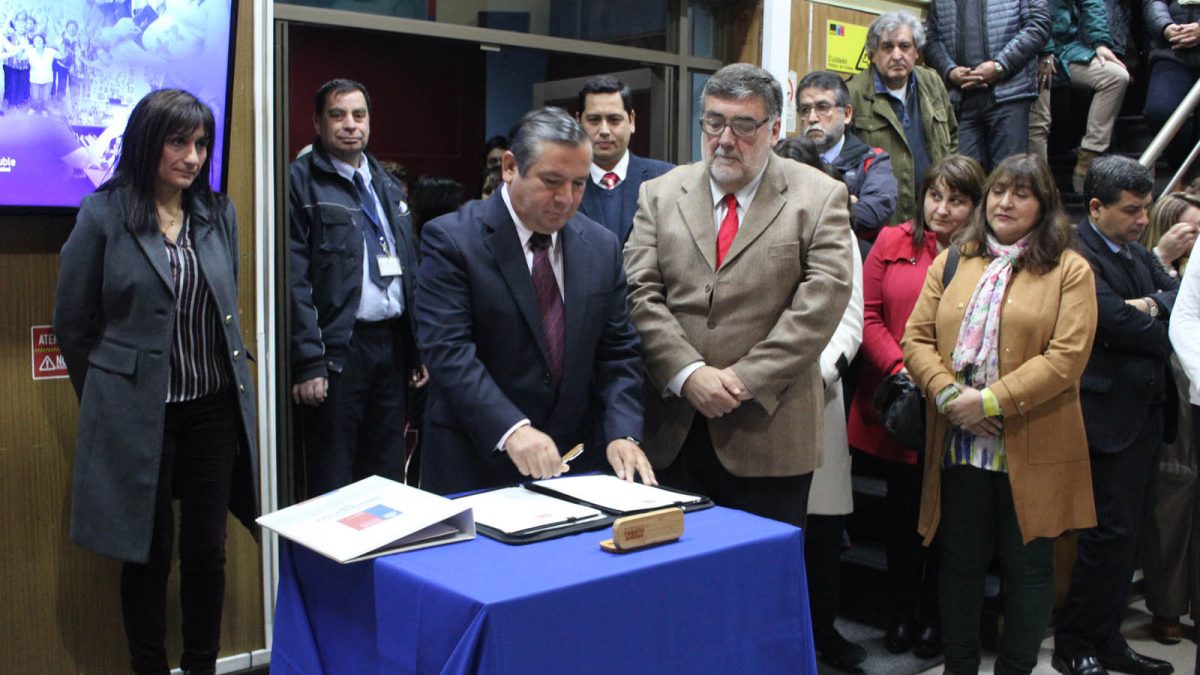 Imagen del nuevo Director (s) del Servicio de Salud Ñuble.